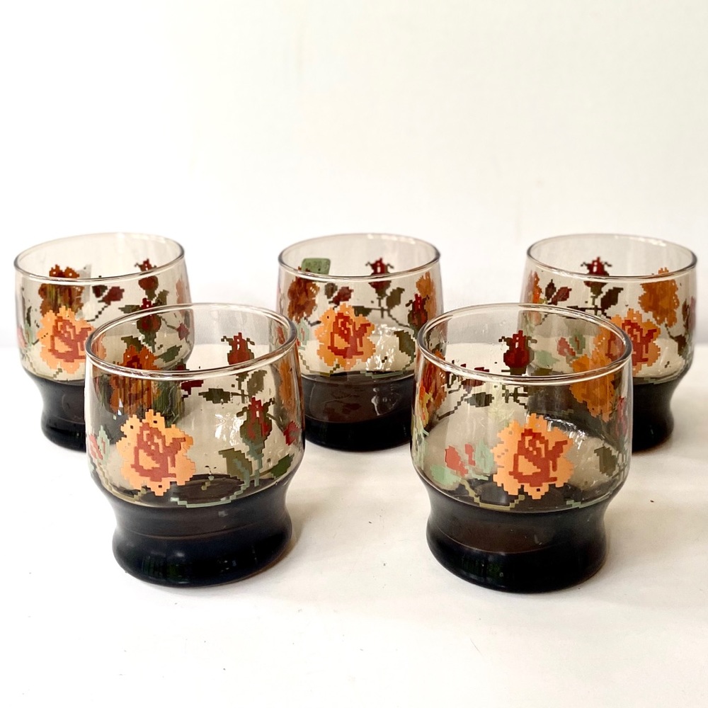 Vtg MCM Smoked Glass Pixelated Floral Tumblers